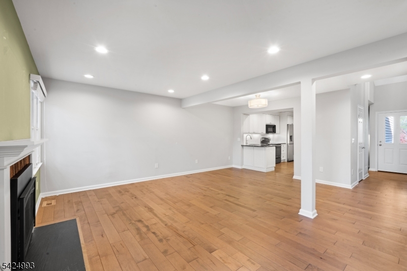 90 Stone Run Road Bedminster, NJ 07921 - Photo 12 of 26