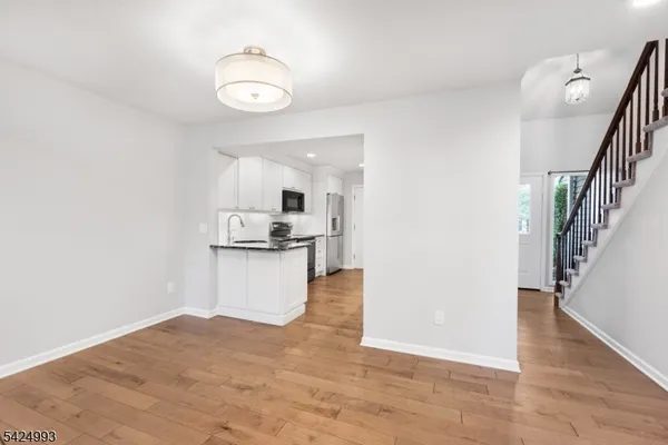 $629,999 | 90 Stone Run Road, Bedminster, NJ 07921