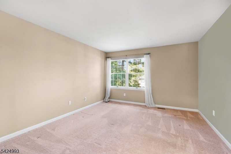 90 Stone Run Road Bedminster, NJ 07921 - Photo 17 of 26