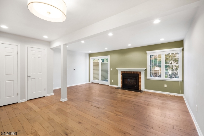 90 Stone Run Road Bedminster, NJ 07921 - Photo 8 of 26