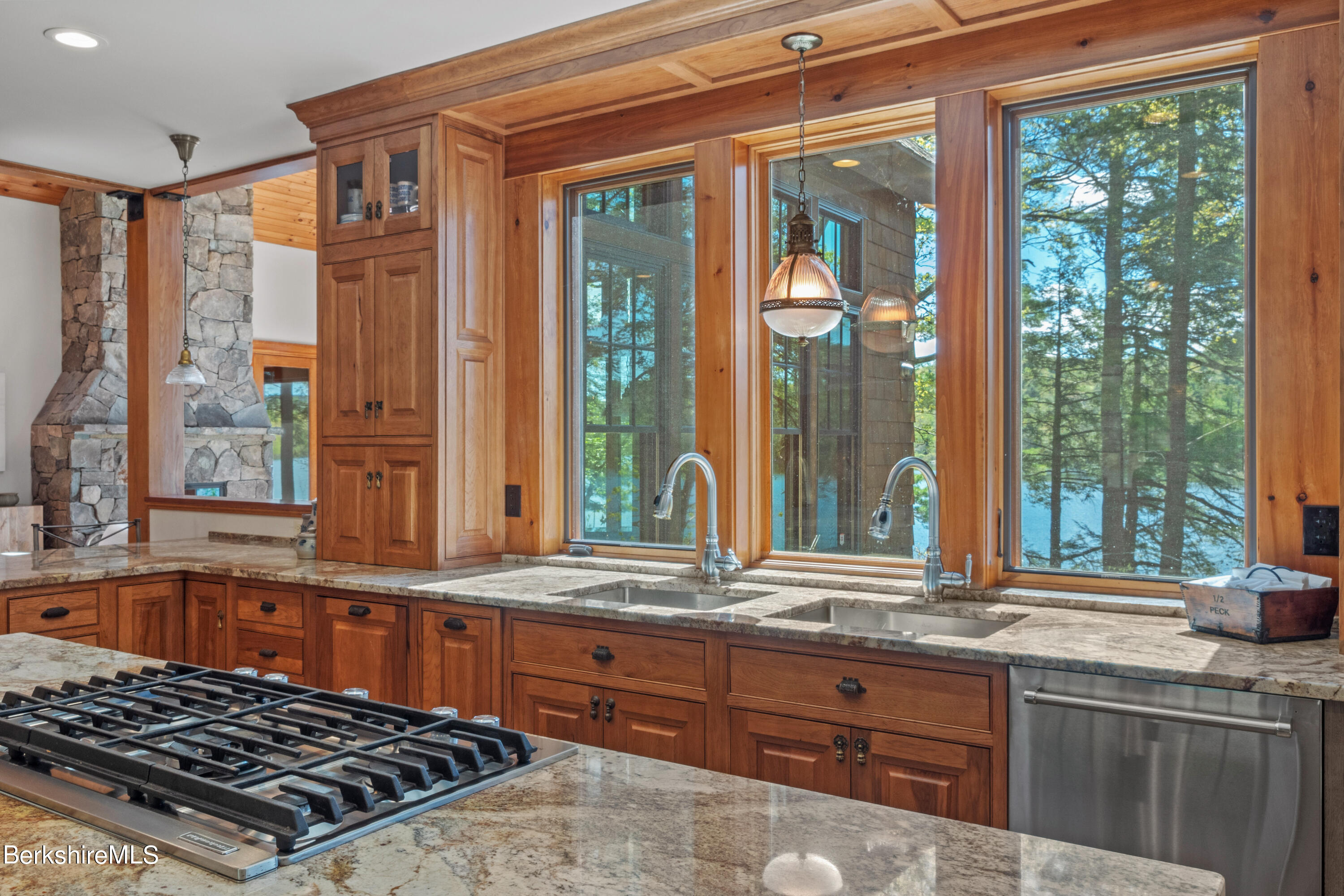 49 Chanterwood Road Lee, MA 01238 - Photo 18 of 49 18