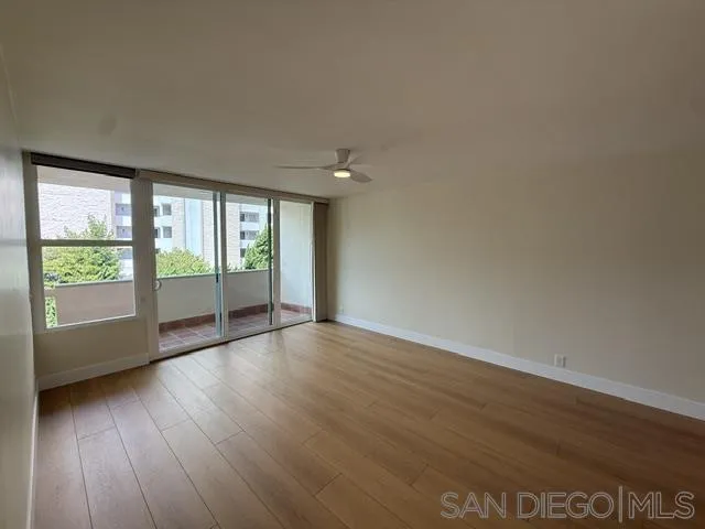 2510 Torrey Pines Road, Unit 312 La Jolla, CA 92037 - Photo 5 of 8