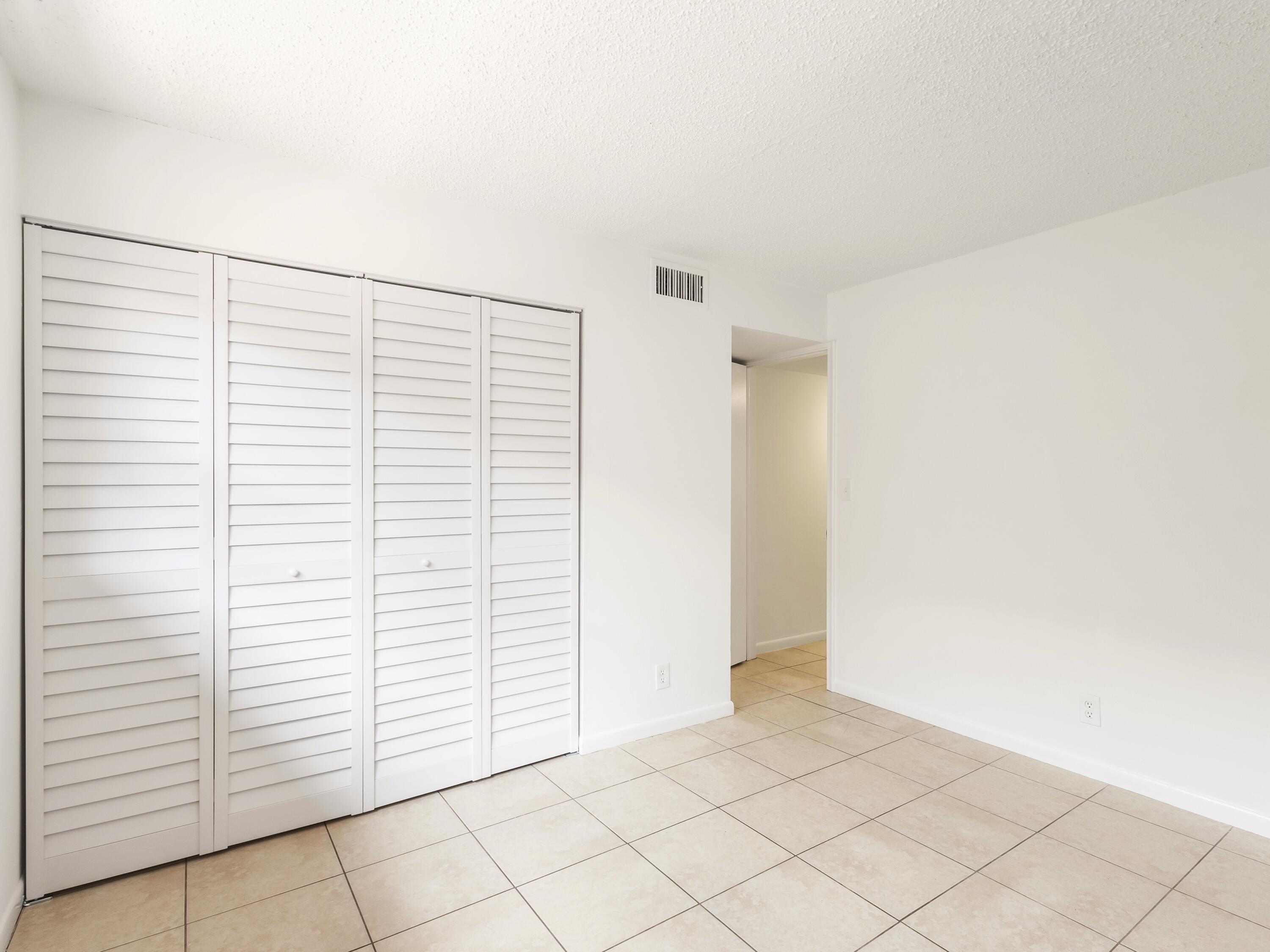 450 Southwest 2nd Avenue, Unit 2050 Boca Raton, FL 33432 - Photo 8 of 11