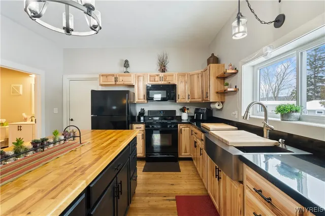 $215,000 | 6707 East Lake Road, Castile, NY 14427