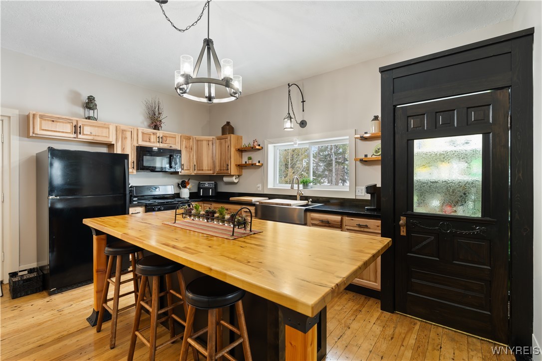 6707 East Lake Road Castile, NY 14427 - Photo 10 of 38 Kitchen with pantry