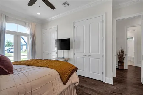 $650,000 | 9 Magnolia Place, Jefferson, LA 70121