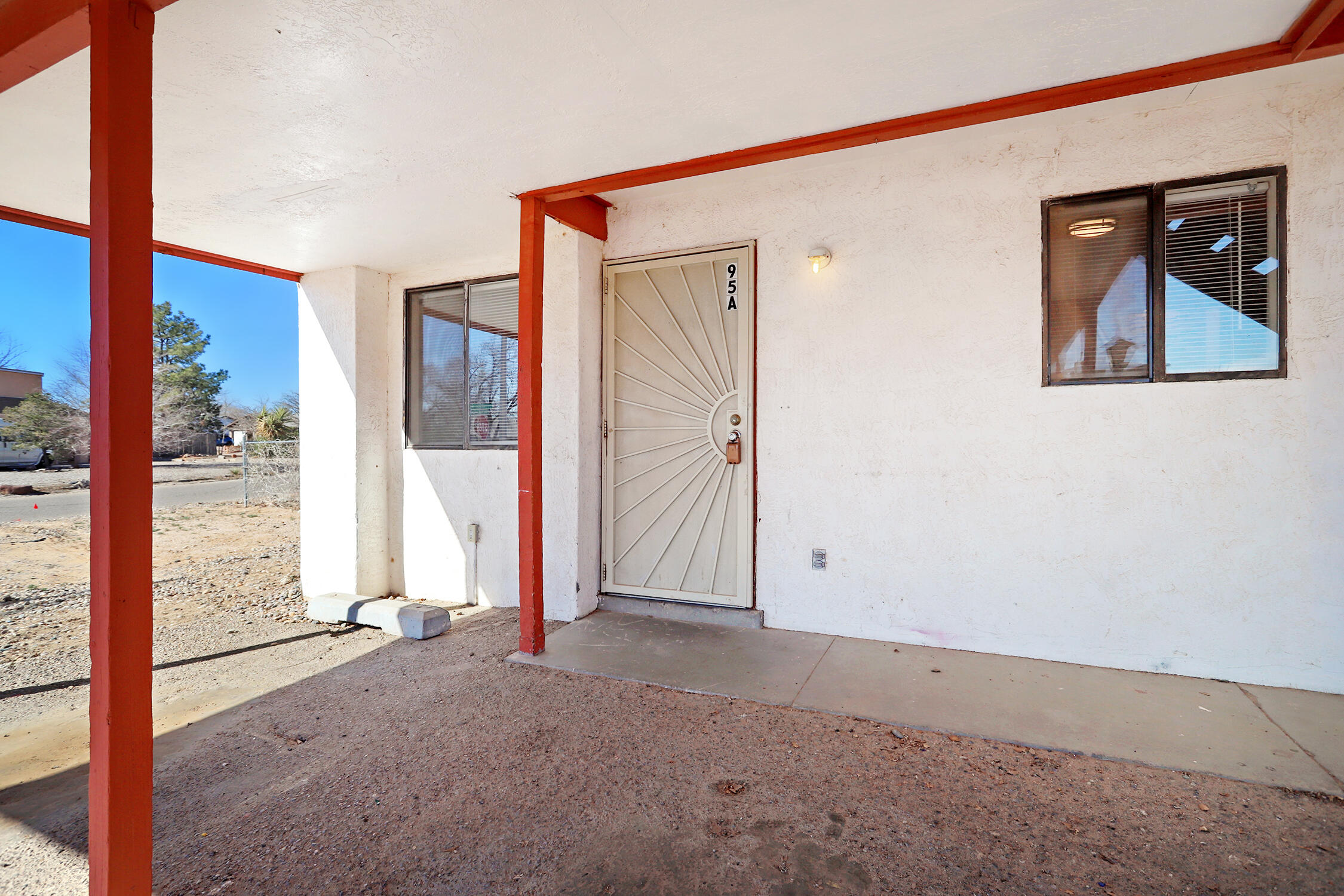 95 Eventide Road Southeast Rio Rancho, NM 87124 - Photo 3 of 37 Gallery Image 3