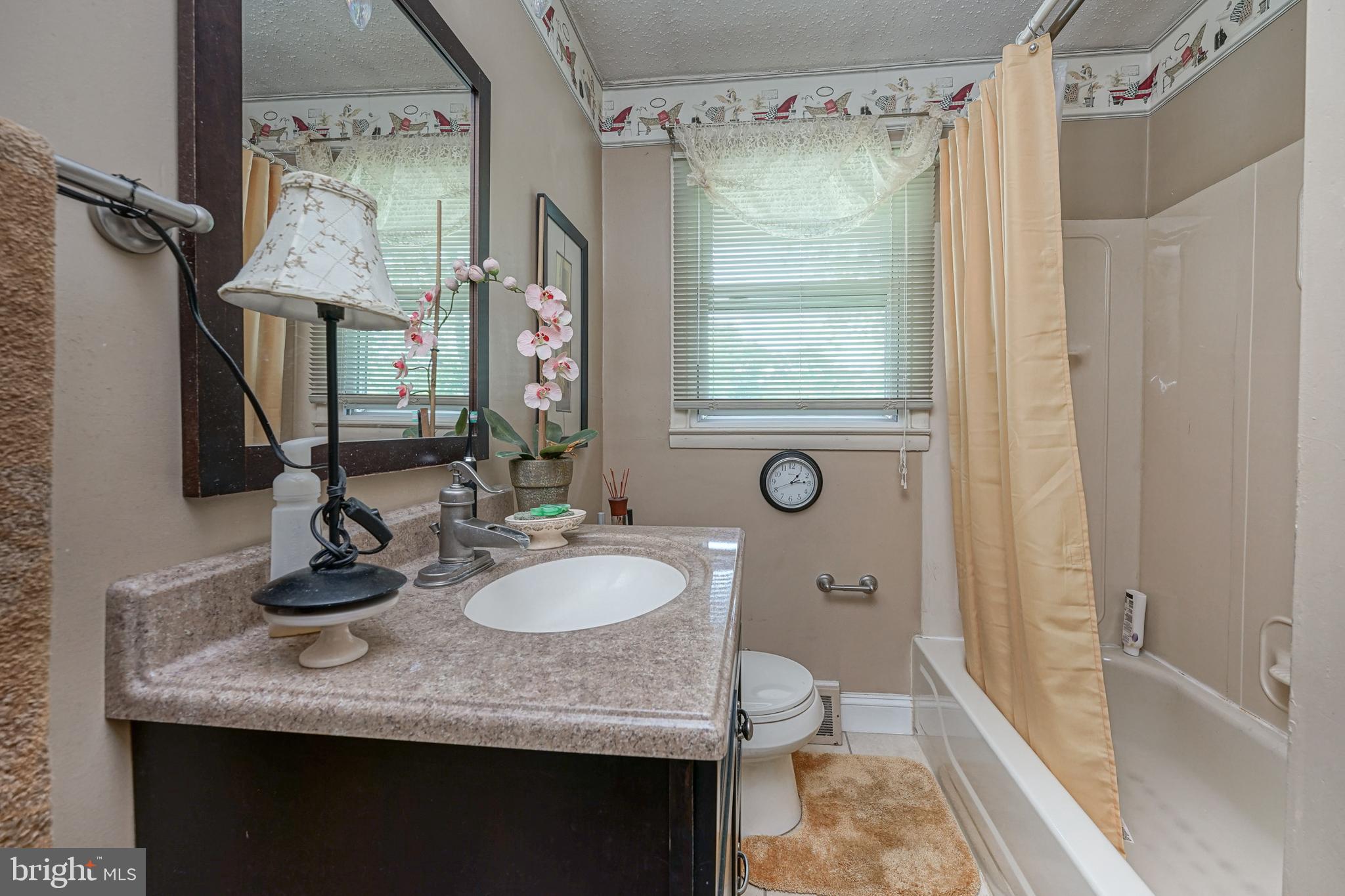527 King George Road Cherry Hill, NJ 08034 - Photo 15 of 32