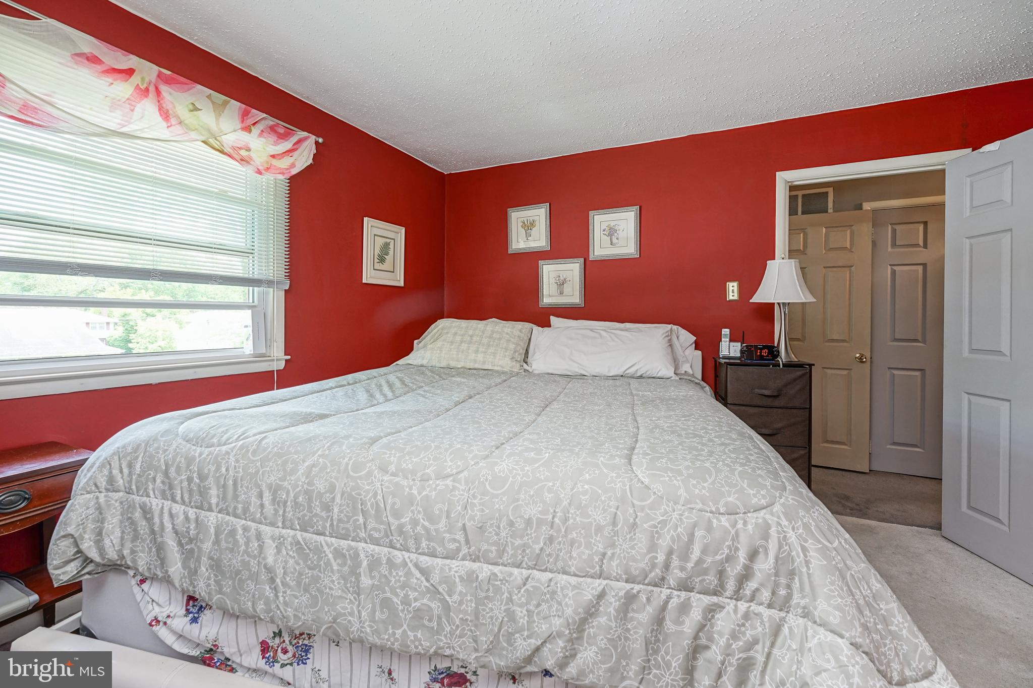 527 King George Road Cherry Hill, NJ 08034 - Photo 17 of 32