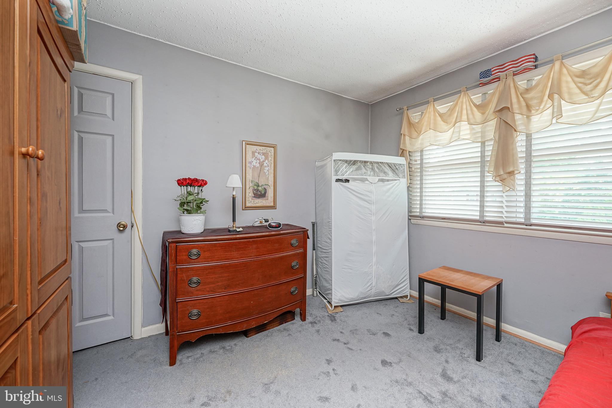 527 King George Road Cherry Hill, NJ 08034 - Photo 23 of 32