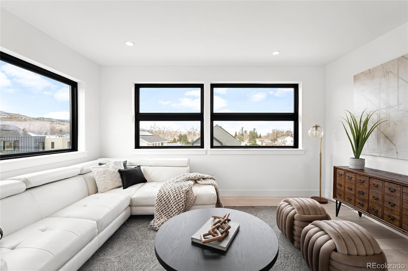 2170 Vine Avenue Boulder, CO 80304 - Photo 35 of 49 a living room with furniture and a large window