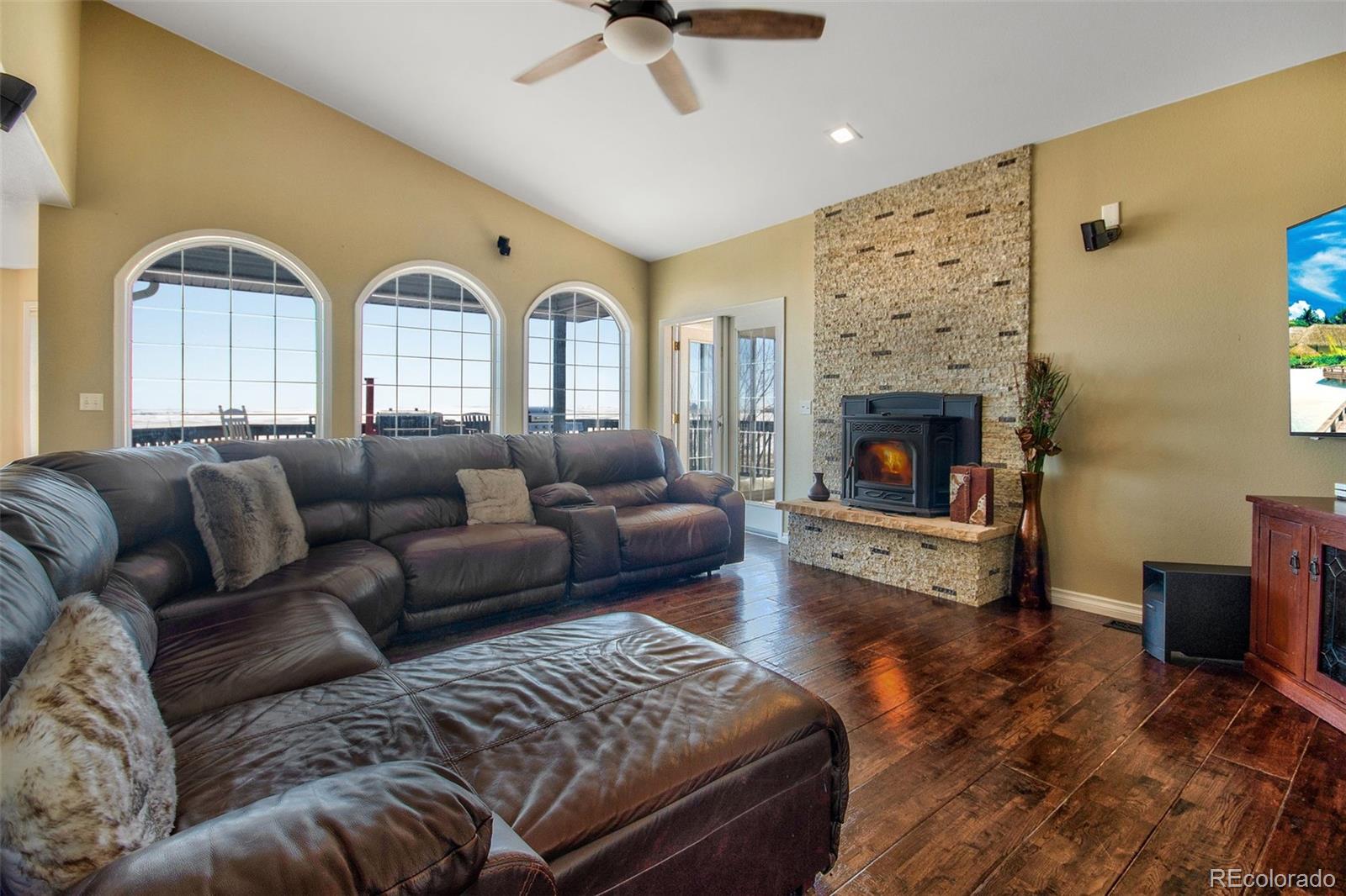5455 South Tom Bay Road Bennett, CO 80102 - Photo 8 of 29 Gallery Image 8
