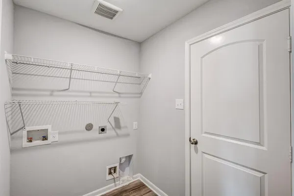 $279,000 | 523 Bennie Leonard Street, Venus, TX 76084