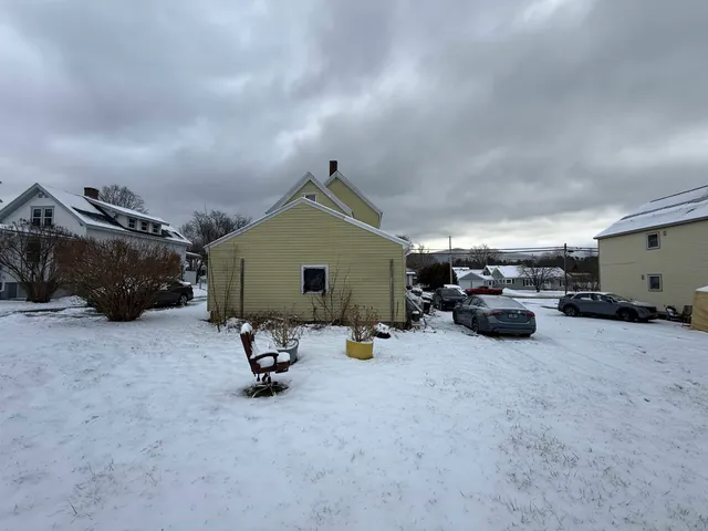 $239,900 | 203 Lincoln Avenue, Rutland, VT 05701