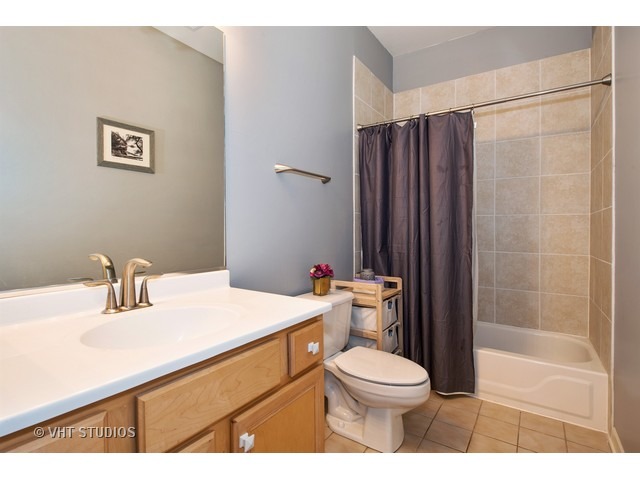 1300 West Grenshaw Street, Unit B Chicago, IL 60607 - Photo 12 of 21