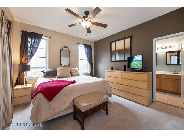 1300 West Grenshaw Street, Unit B Chicago, IL 60607 - Photo 9 of 21