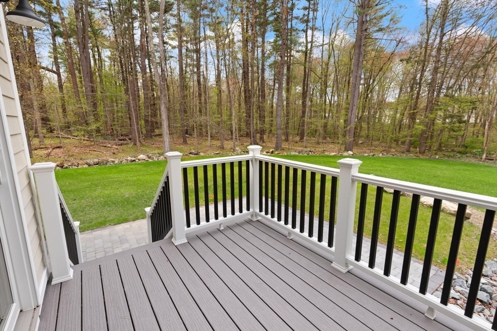 16 R Eldor Drive Walpole, MA 02071 - Photo 13 of 40