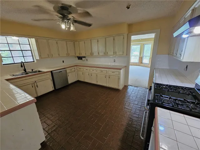 $399,000 | 338 Lcr 866, Jewett, TX 75846