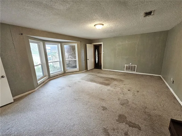 $399,000 | 338 Lcr 866, Jewett, TX 75846