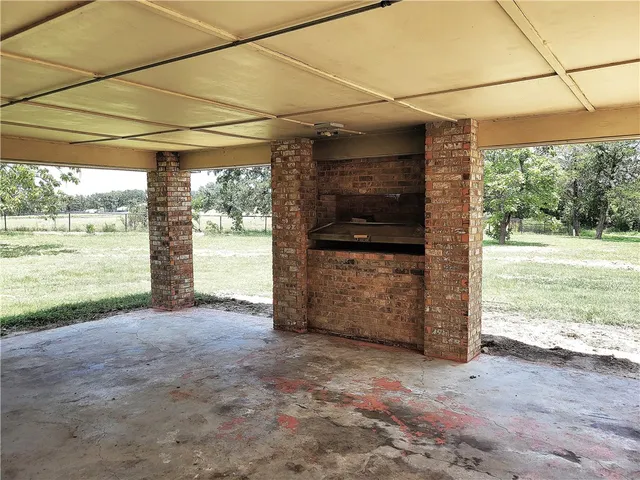 $399,000 | 338 Lcr 866, Jewett, TX 75846