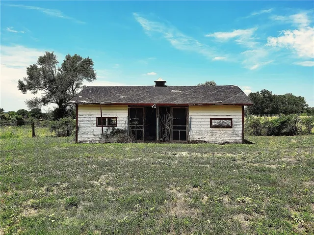 $399,000 | 338 Lcr 866, Jewett, TX 75846