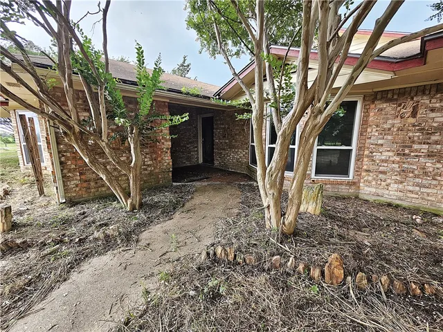 $399,000 | 338 Lcr 866, Jewett, TX 75846