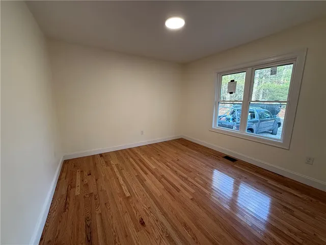 $3,750 | 739 Victory Highway, West Greenwich, RI 02817