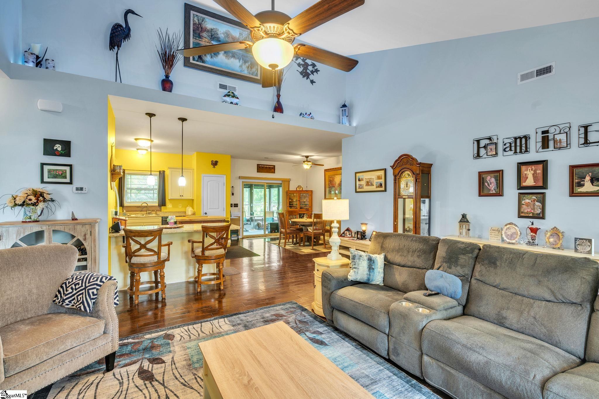 215 Cooleys Crest Lane Inman, SC 29349 - Photo 8 of 31