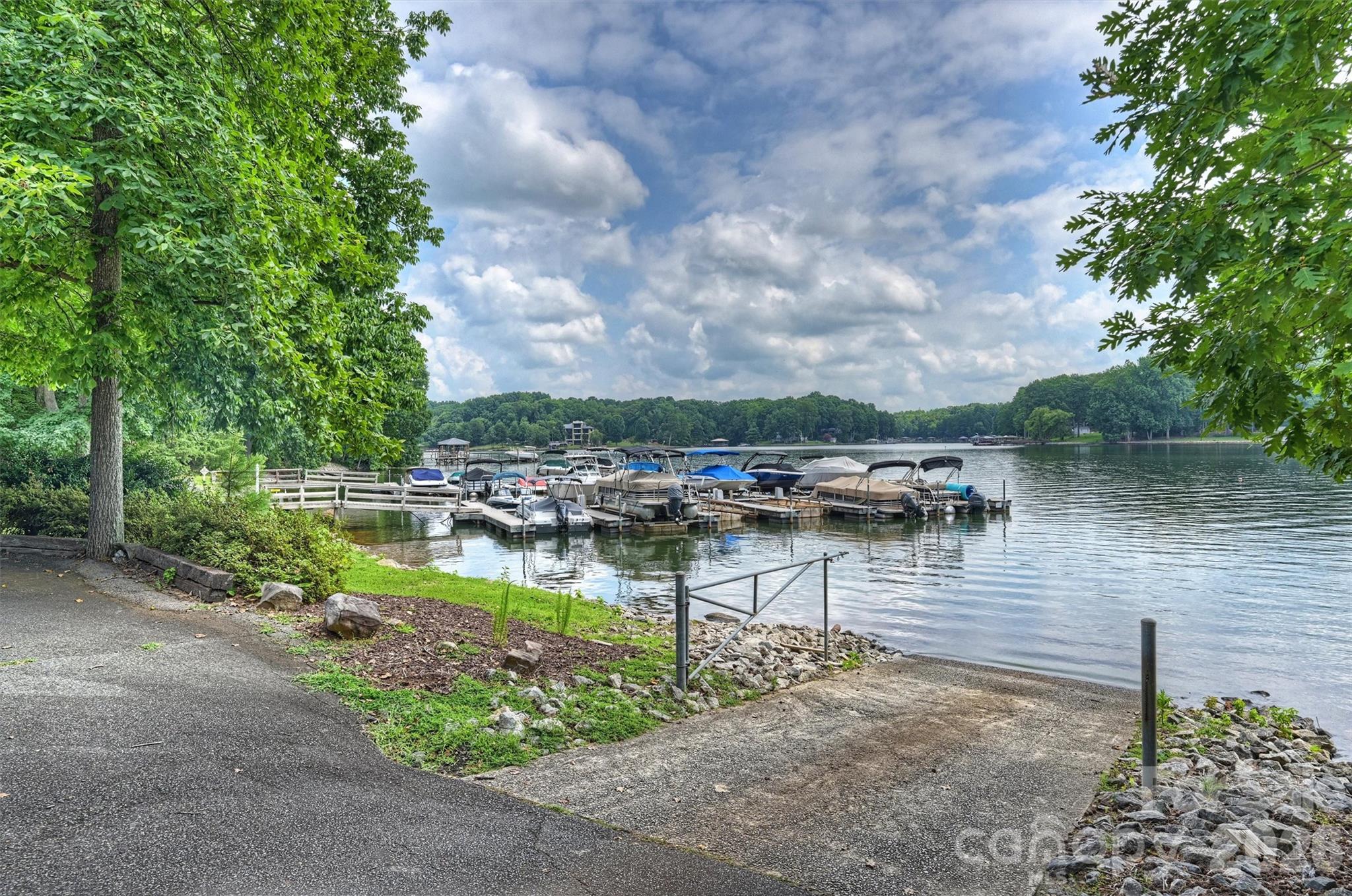 271 Beaten Path Road Mooresville, NC 28117 - Photo 39 of 47 a view of a lake with houses