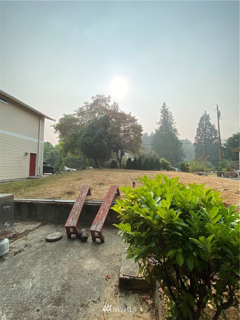 110 Hardie Avenue Southwest Renton, WA 98057 - Photo 5 of 7