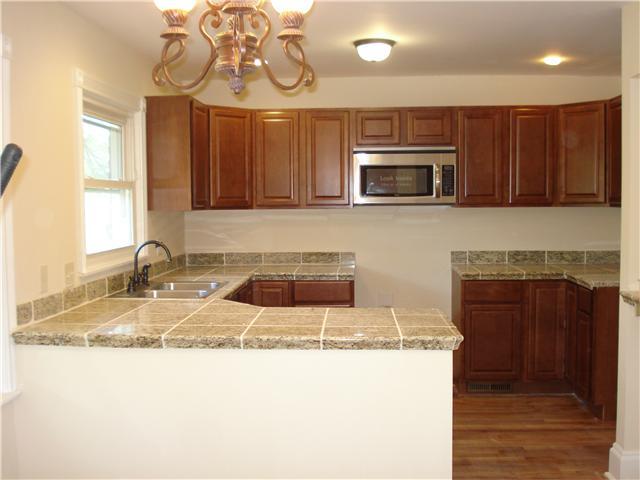 4503 Radnor Road Indianapolis, IN 46226 - Photo 4 of 12 Gallery Image 4