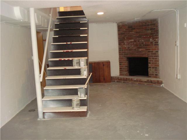 4503 Radnor Road Indianapolis, IN 46226 - Photo 10 of 12 Gallery Image 10