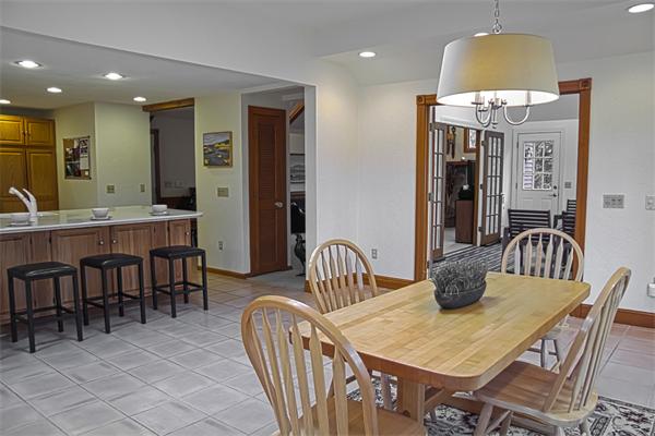 62 Stock Farm Road Sudbury, MA 01776 - Photo 8 of 28 Gallery Image 8