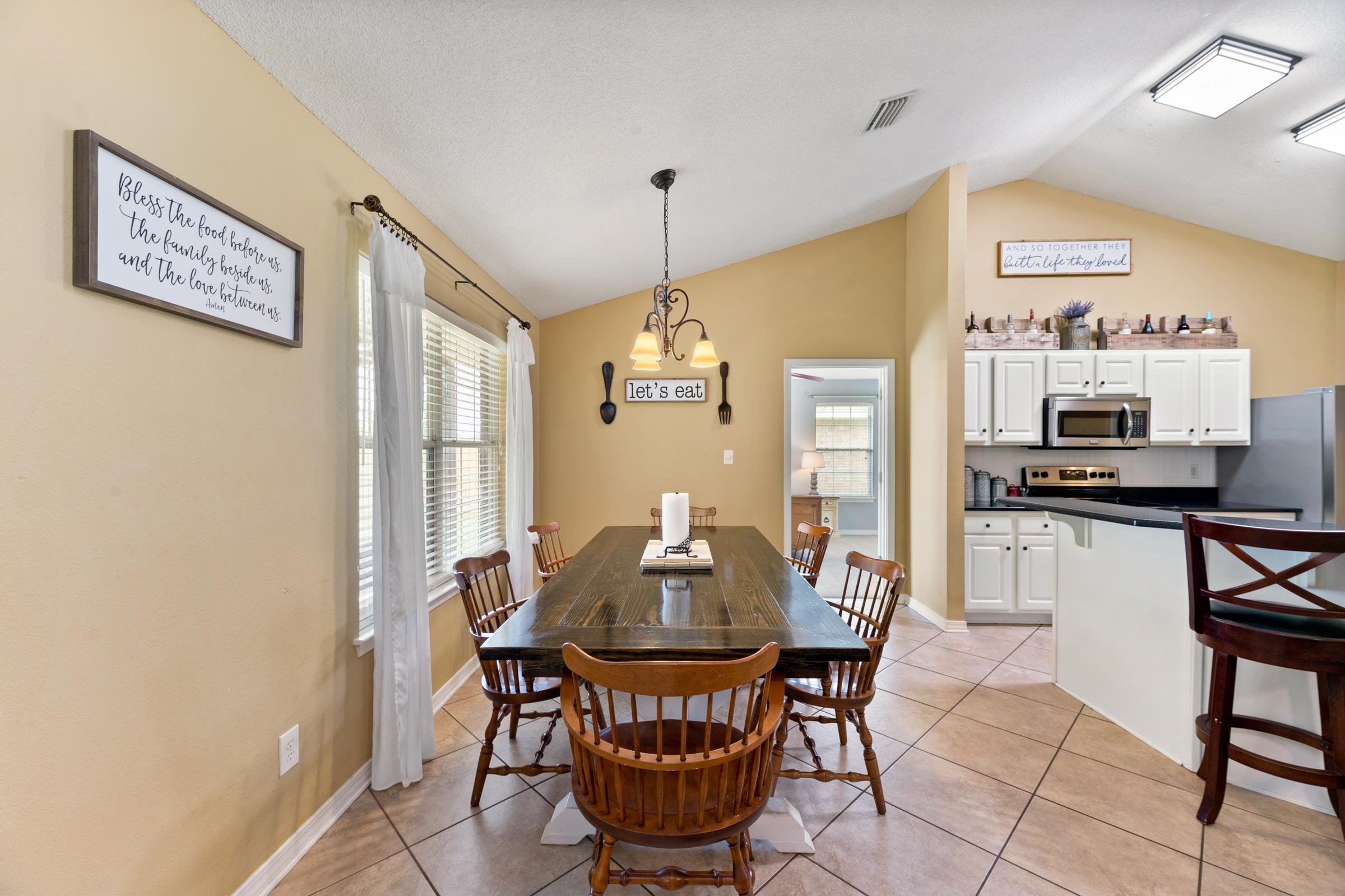 17069 Magellan Boulevard Fairhope, AL 36532 - Photo 10 of 38