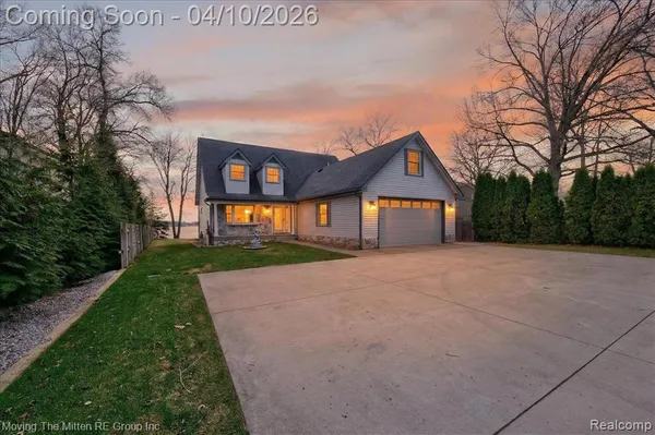 $975,000 | 11790 Sunset Lane, Belleville, MI 48111
