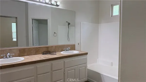 $2,600 | 27952 John F Kennedy Drive, Unit C, Moreno Valley, CA 92555