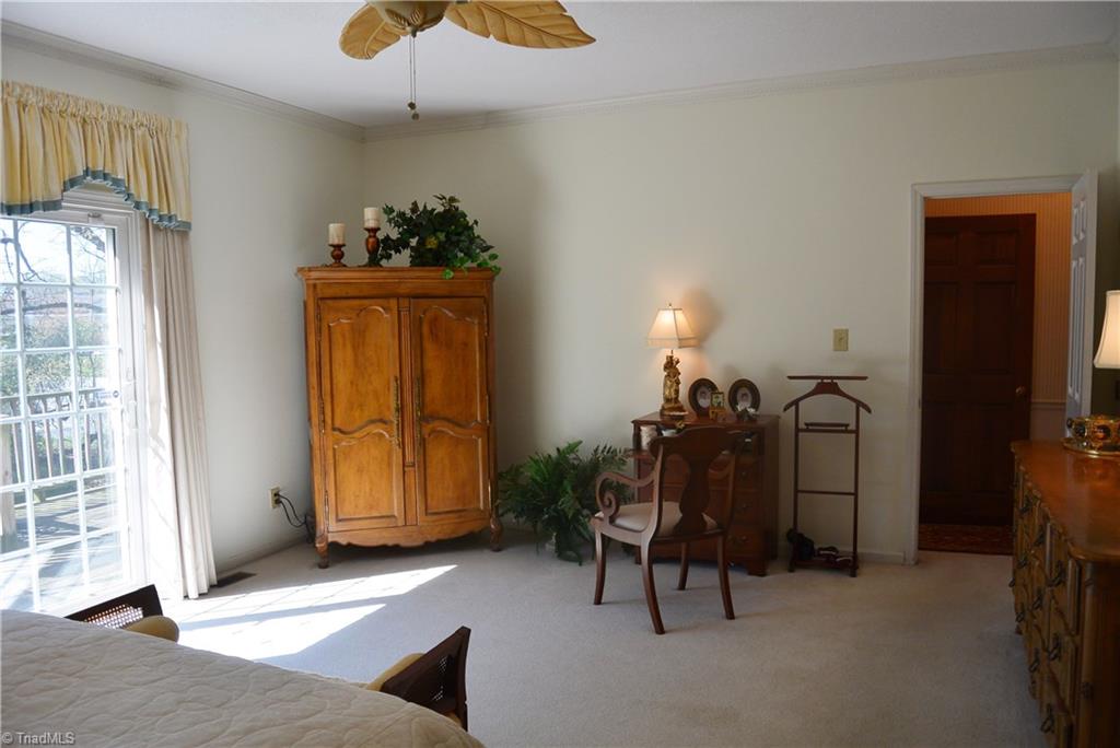 552 Lindley Road Greensboro, NC 27410 - Photo 13 of 30 Gallery Image 13