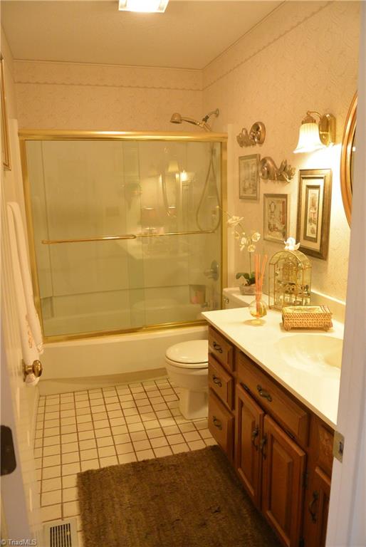 552 Lindley Road Greensboro, NC 27410 - Photo 16 of 30 Another Full bath on main level