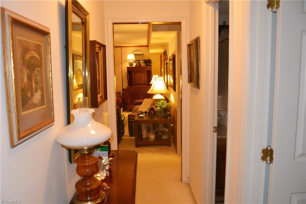 552 Lindley Road Greensboro, NC 27410 - Photo 20 of 30 Gallery Image 20