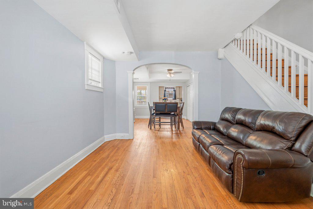 4117 Granite Road Baltimore, MD 21206 - Photo 5 of 38 Spacious entryway with warm tones.