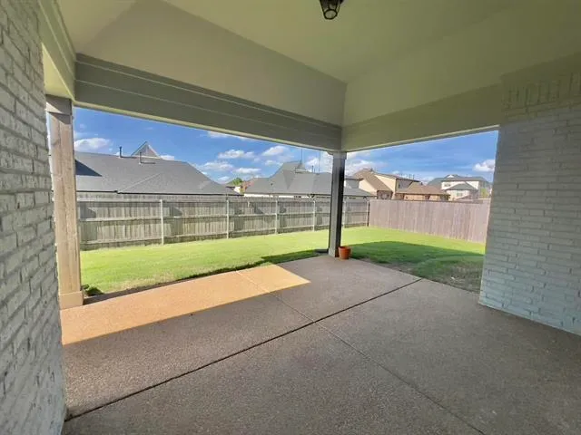 a view of outdoor space