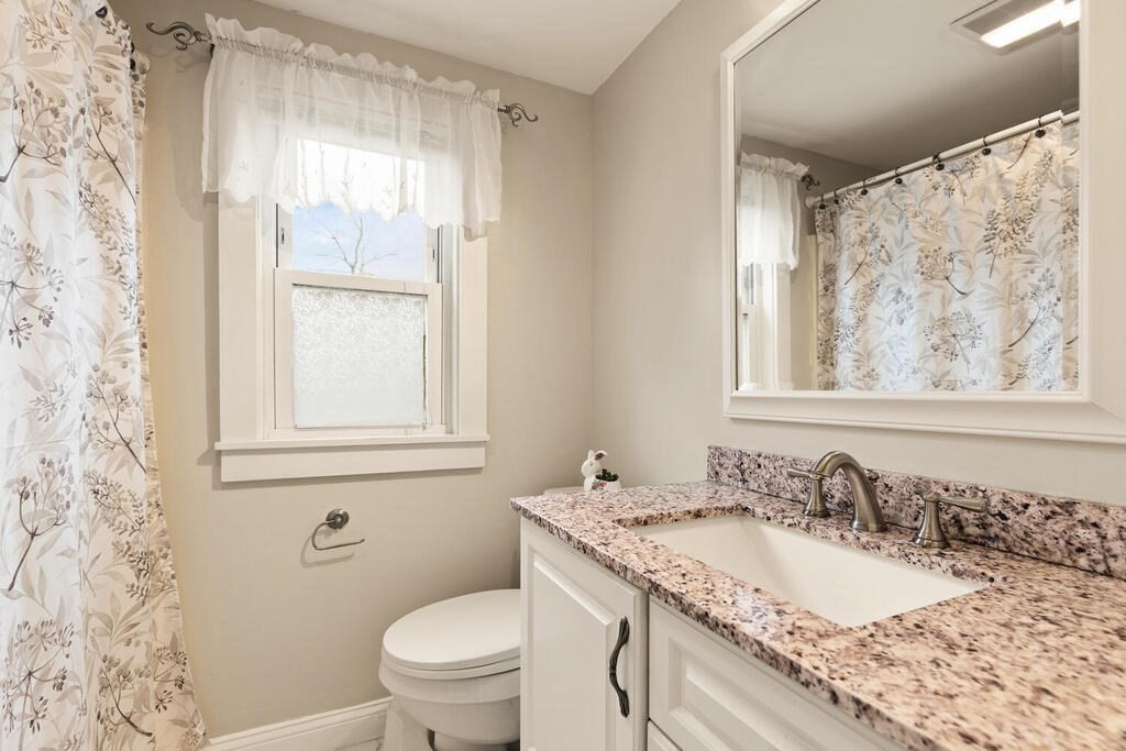 166 Bridle Road Billerica, MA 01821 - Photo 22 of 35 Gallery Image 22