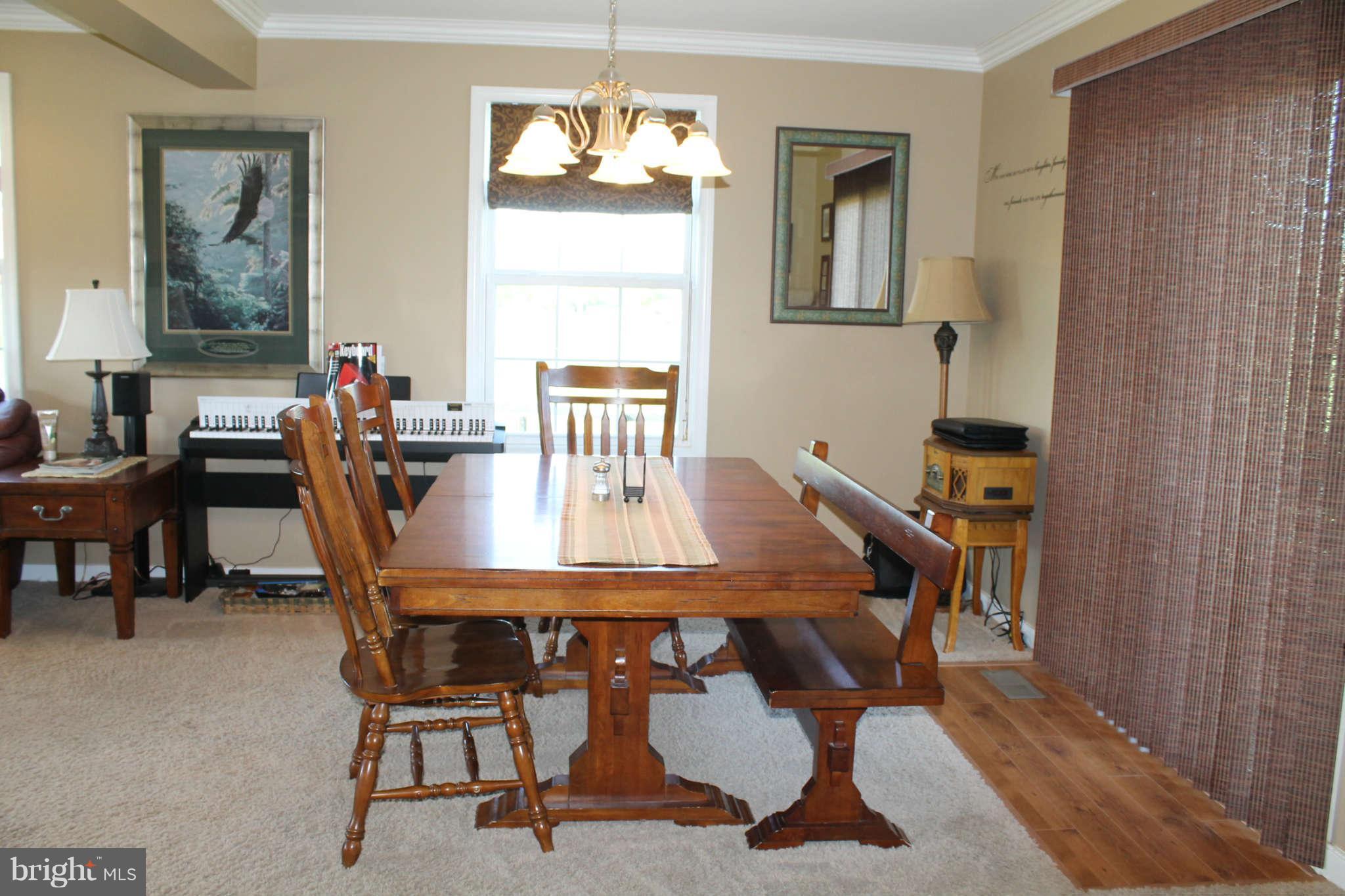 850 Warm Springs Road Winchester, VA 22603 - Photo 4 of 30 Dining Room