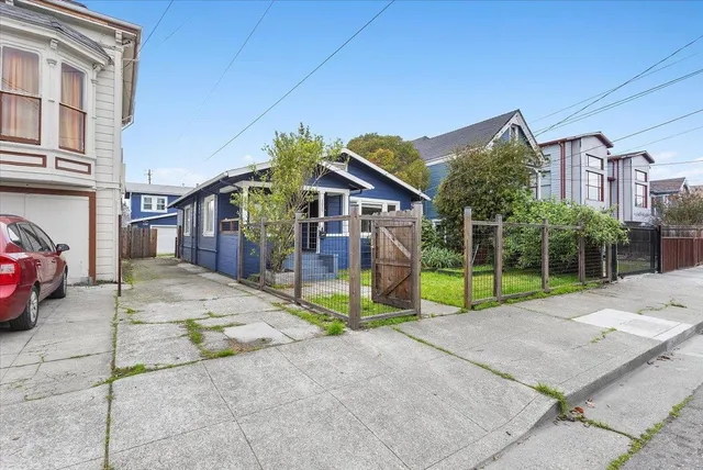 $995,000 | 3029 Chestnut Street, Oakland, CA 94608