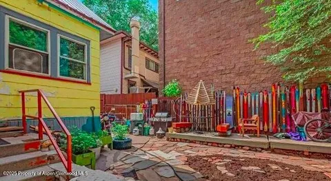 $1,699,000 | 1021 Grand Avenue, Glenwood Springs, CO 81601