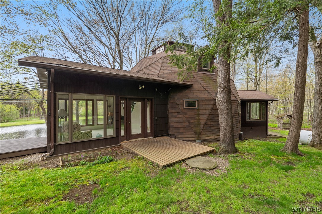 311 Ortner Road Bennington, NY 14040 - Photo 4 of 50 Exterior Back with sunroom and deck