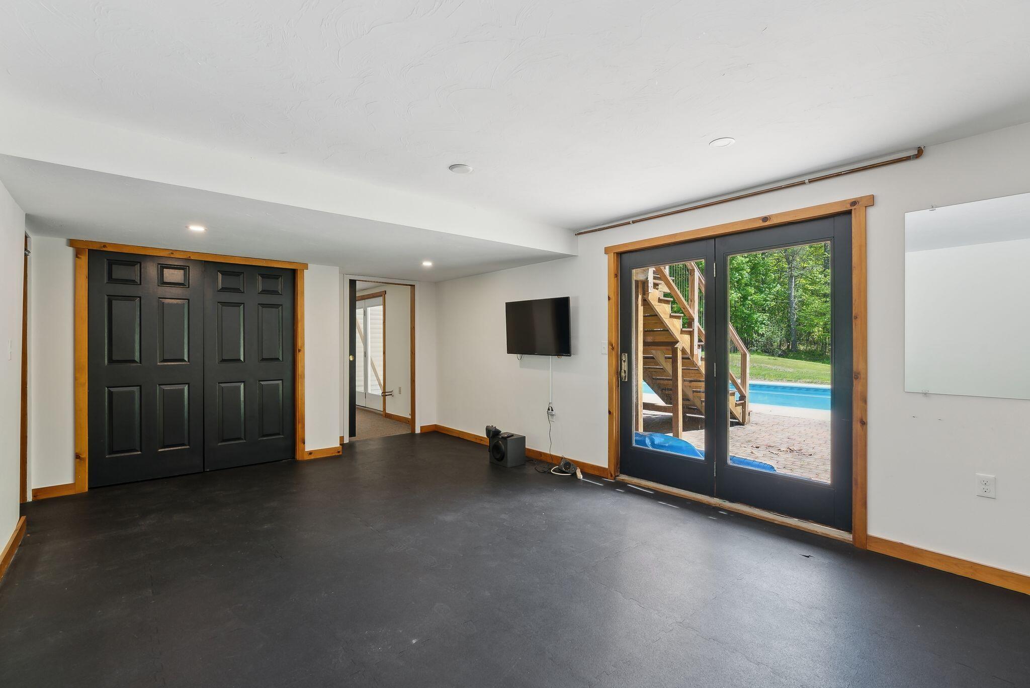 198 Range Road Cumberland Center, ME 04021 - Photo 52 of 68 DSC06375