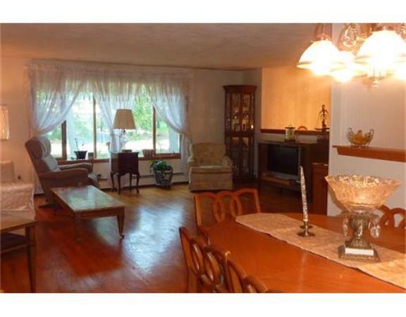 60 Rustic Lane Reading, MA 01867 - Photo 6 of 27 Gallery Image 6