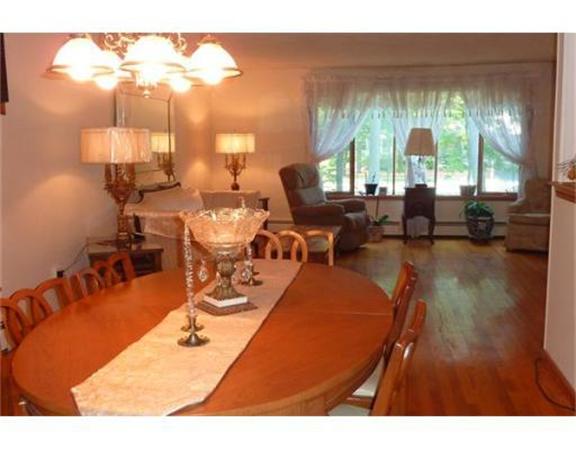 60 Rustic Lane Reading, MA 01867 - Photo 7 of 27 Gallery Image 7