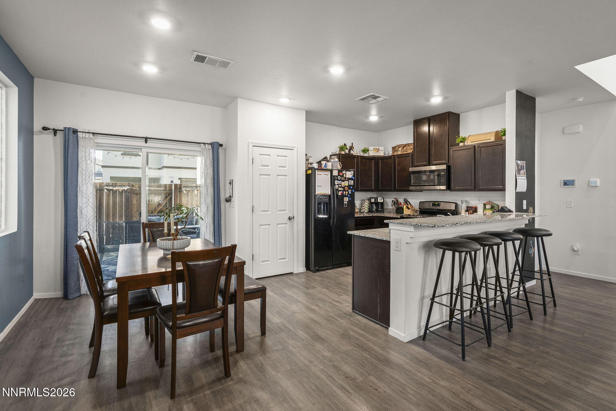 9526 Nautical Mile Road Reno, NV 89506 - Photo 6 of 20 6-web-or-mls-_DSC1241